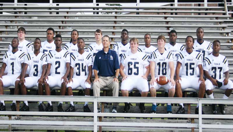DAILY LEADER / MARTY ALBRIGHT / BULLDOG ELDERS - Seniors playing on the Franklin County 2014 football team are (front row, from left) Benard Selmon, Michael White, Dansel Allen. Keontre Haynes, Coach Anthony Hart, Connor Quin, Graham Cowart, DeAnthony King, James O'Quinn; (back) Mark Hernandez, James Thomas, Myson Coleman, Austin Wallace, Dontavious Felton, Aasin Hawkins, Jonathan Green and DeAnthony Hunt.
