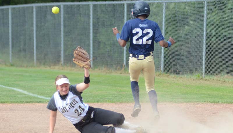 Daily Leader / Marty Albright / Bogue Chitto's Zariah Matthews (22) reaches first base safely as Ethel's second baseman Brooklyn Whitman (24) was unable to make the play Monday.