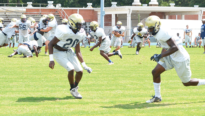 Photo by Anthony McDougle/ Junior Deione Buckles is one of the best cornerbacks in the area in 2016 and is looking to make a big impact for Franklin County this season.