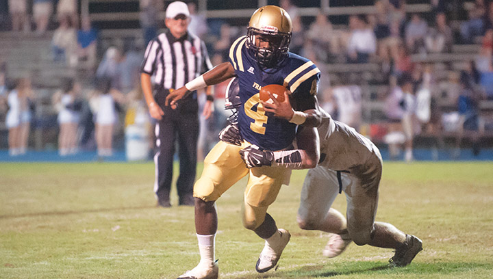File photo/ With one of the deadliest athletes in the area in De'Martre Collins, the Franklin County Bulldogs look poised to get back to their winning ways this year.