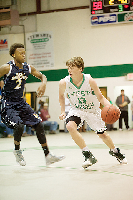 Photo by Teresa Allred/West Lincoln’s Karlton Byrd tries to get past a Bogue Chitto Bobcat Thursday night.