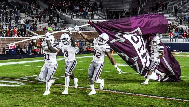 No. 22 Mississippi State beats Mississippi 353 in Egg Bowl Daily Leader Daily Leader