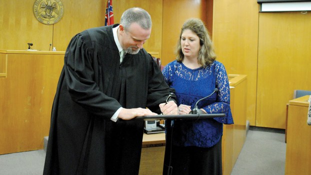 Lincoln County officials sworn to serve Daily Leader Daily Leader