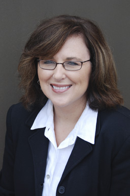 Stacy Graning : General Manager