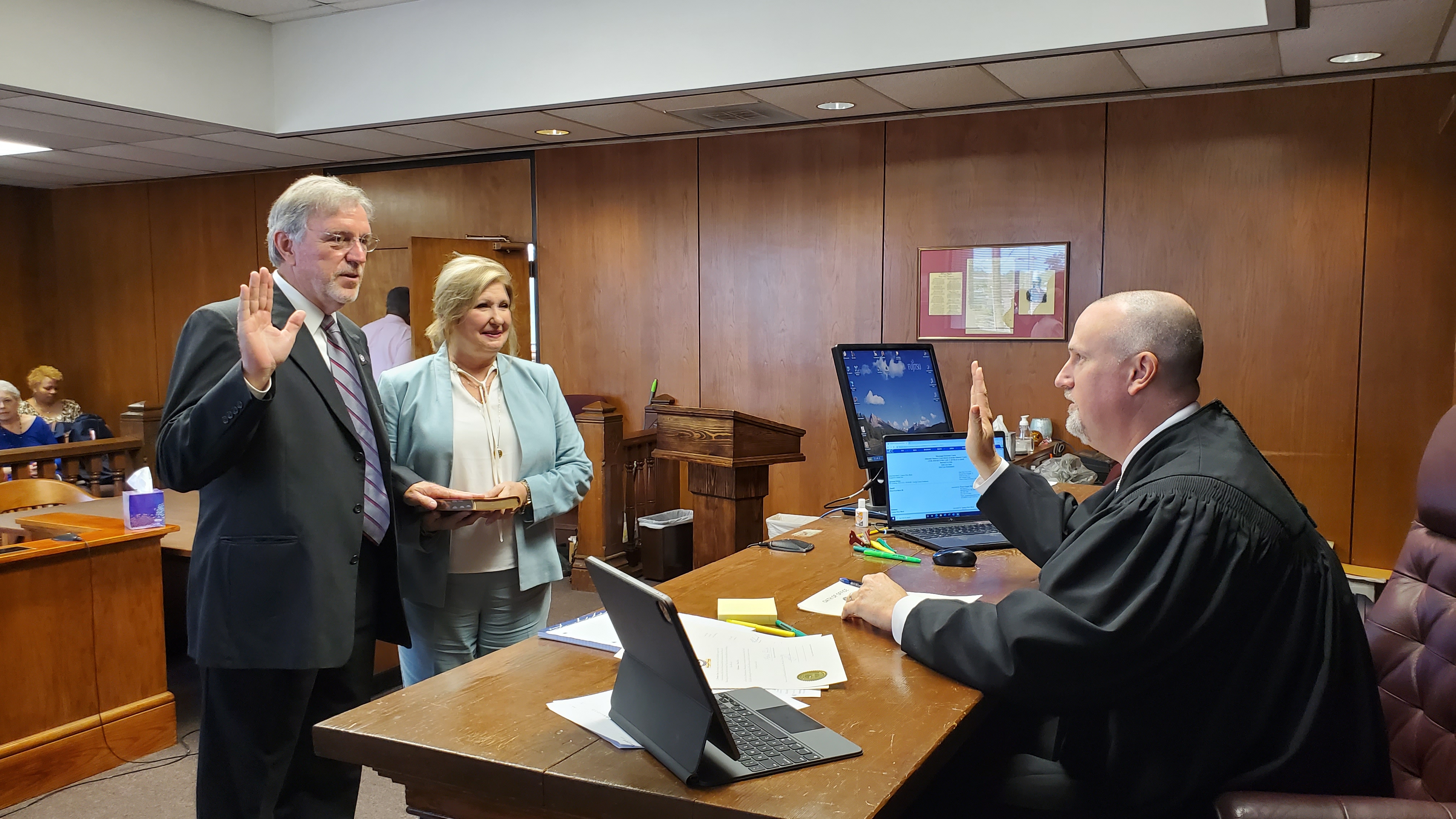 City of Brookhaven officials take oaths of office Daily Leader
